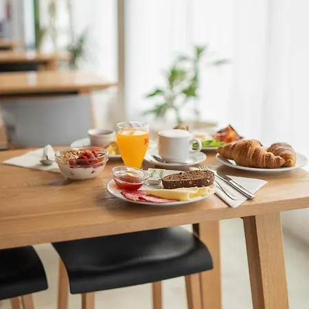 Planet One - Adults Only 16 Years 酒店