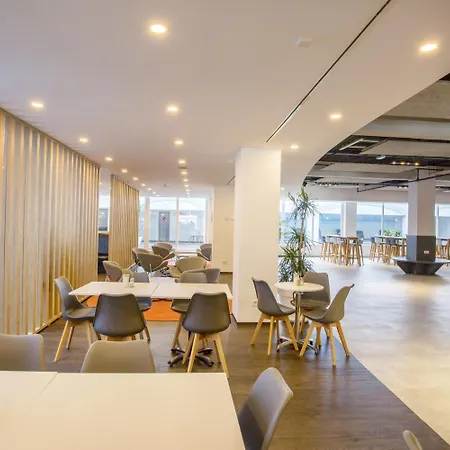 Planet One - Adults Only 16 Years 3* 埃尔阿雷纳尔