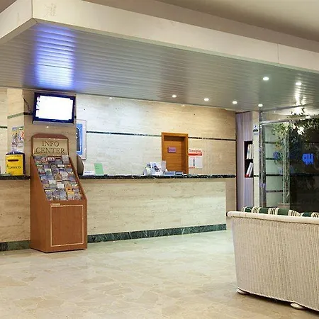 Planet One Hotel