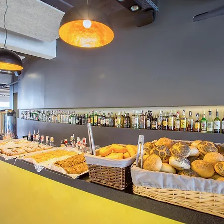 Planet One 3* El Arenal (Mallorca)