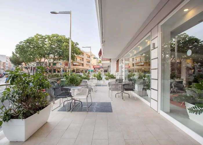 Planet One - Adults Only 16 Years 3*