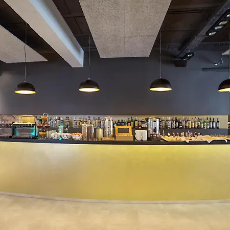 Planet One - Adults Only 16 Years Otel
